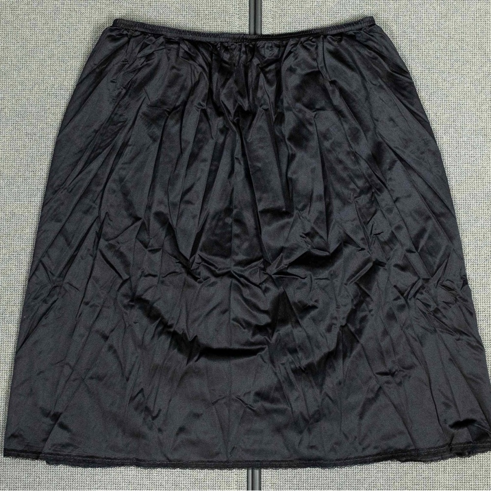 Vanity Fair Half Slip